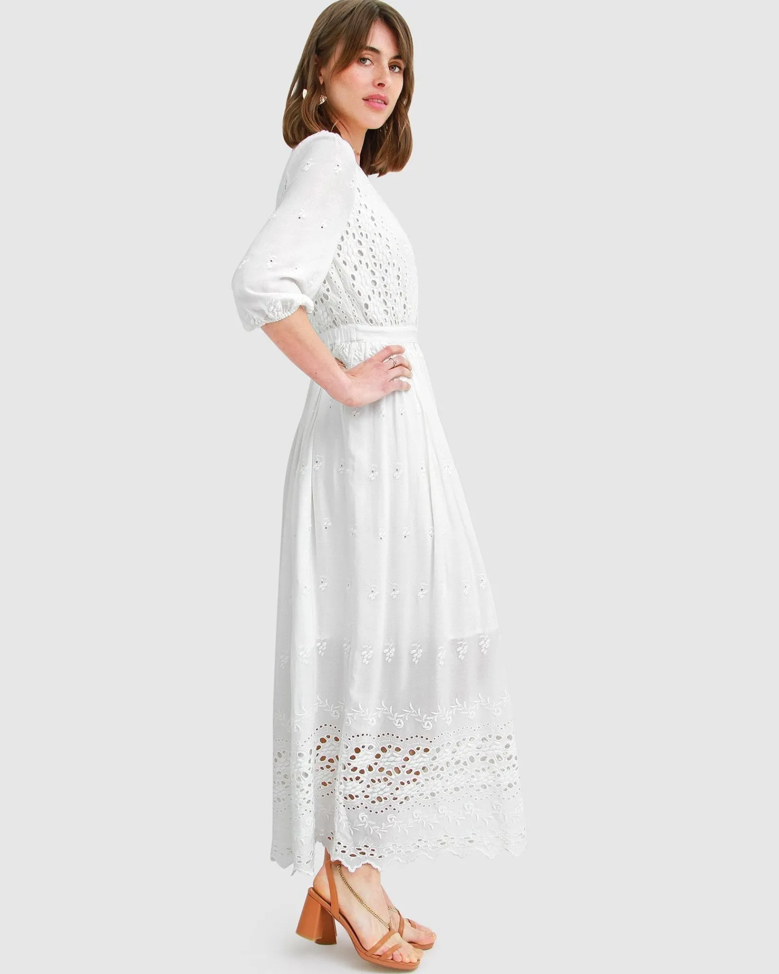 Outlet Belle & Bloom All Eyes On Me Midi Dress - White