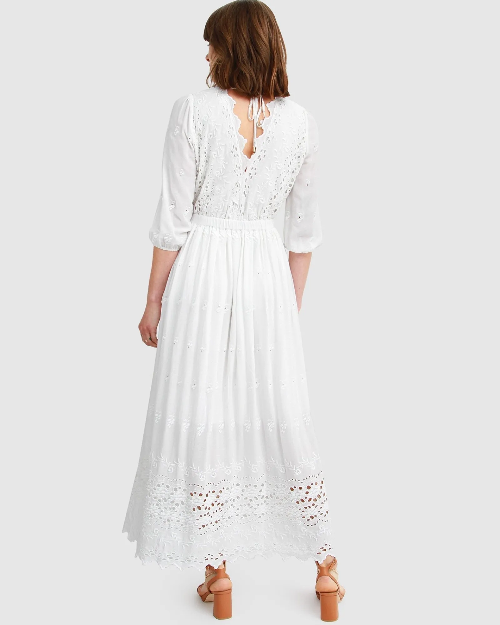Outlet Belle & Bloom All Eyes On Me Midi Dress - White