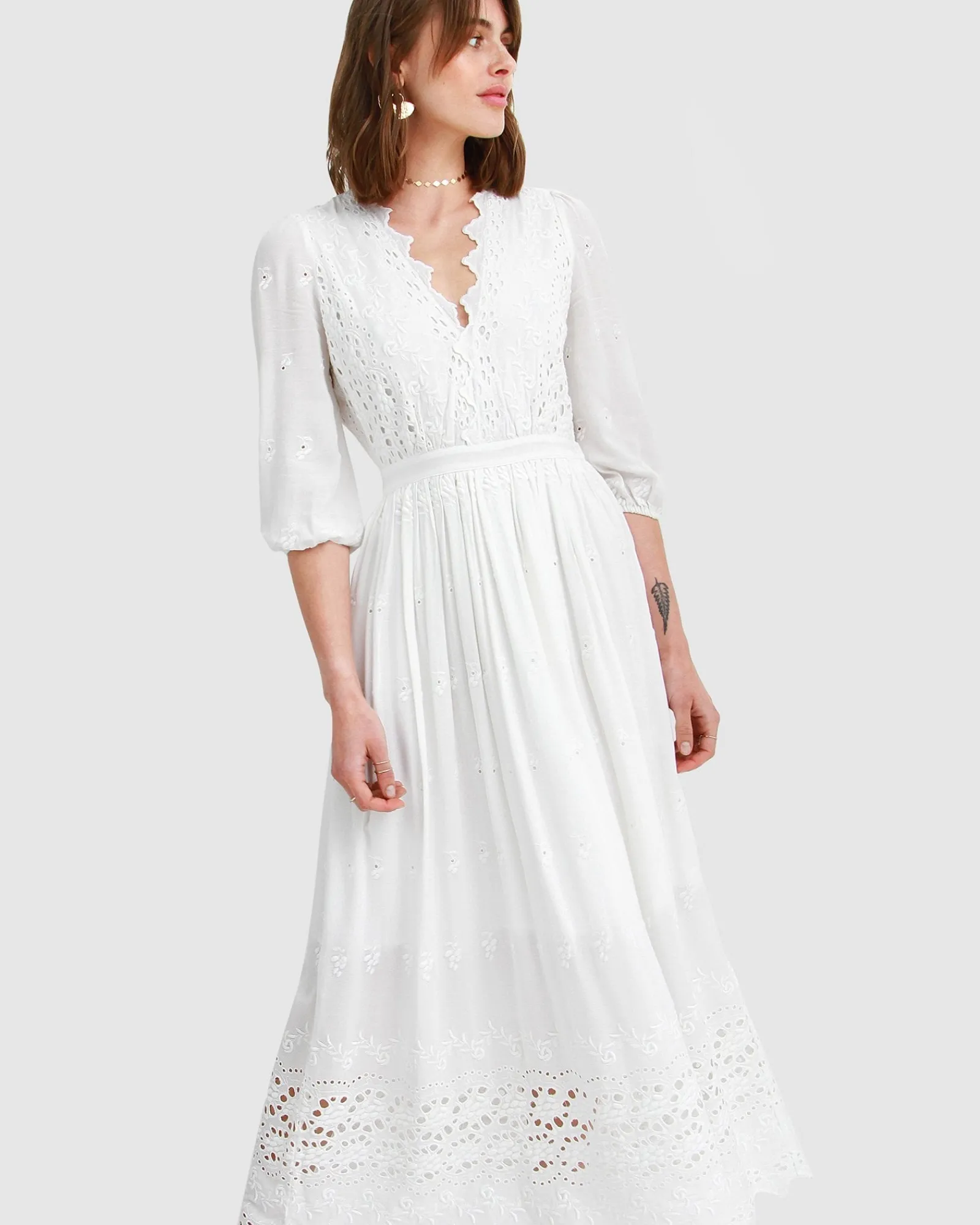 Outlet Belle & Bloom All Eyes On Me Midi Dress - White