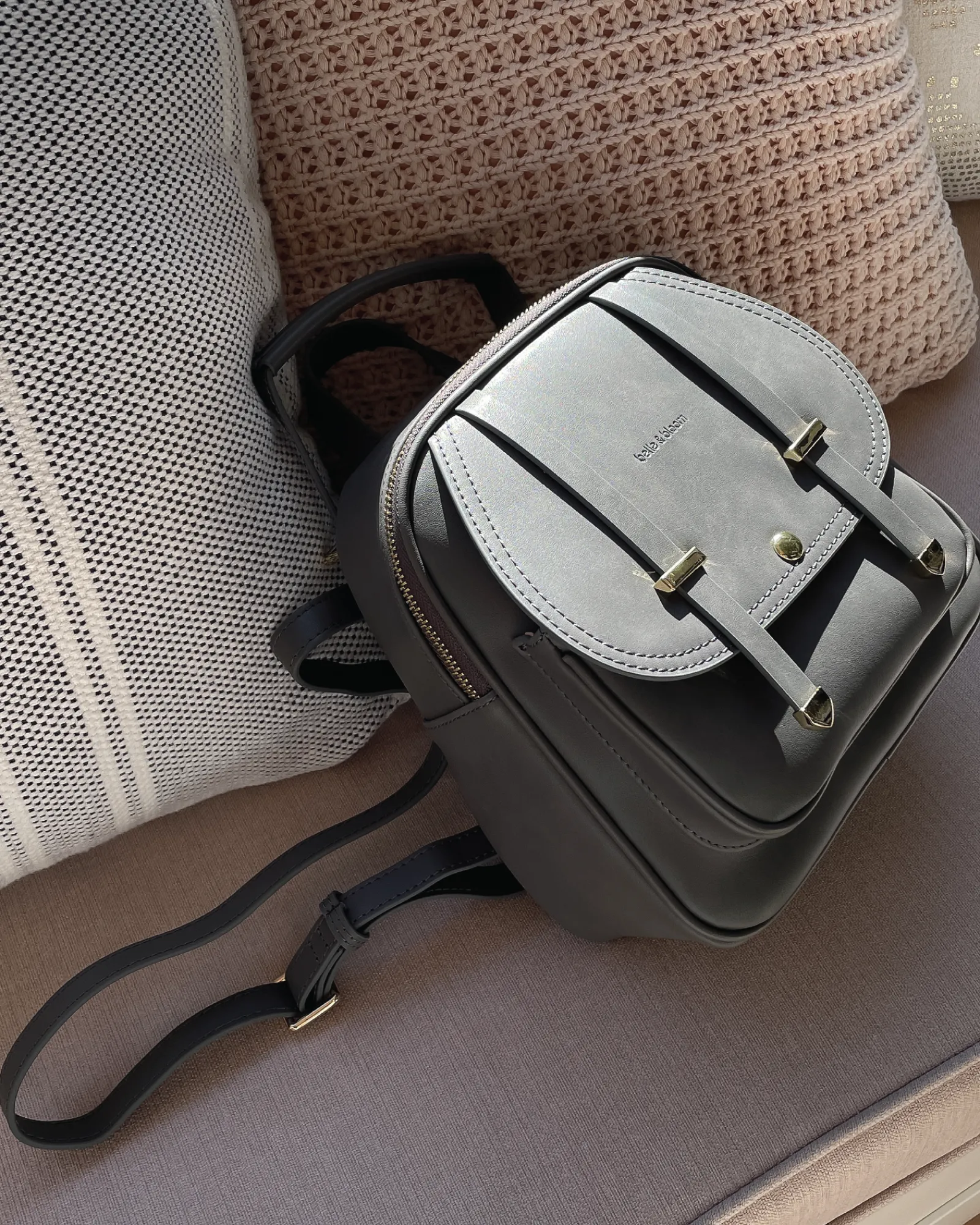 Hot Belle & Bloom Camila Leather Backpack - Ash