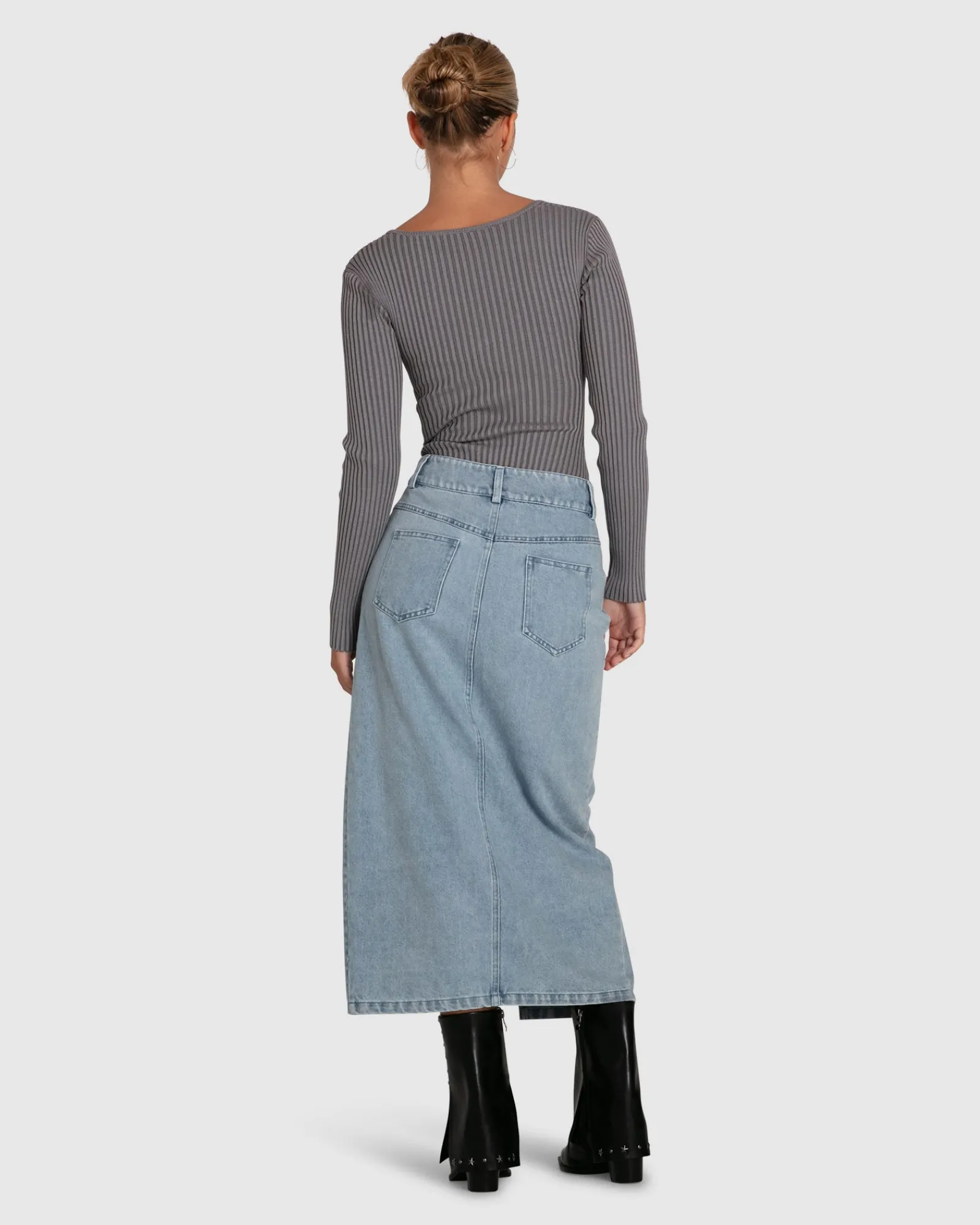 Outlet Belle & Bloom Can't Forget You Denim Midi Skirt