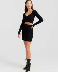 Fashion Belle & Bloom Forget Me Not Knit Crop - Black