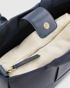 Outlet Belle & Bloom Long Way Home Woven Tote - Navy