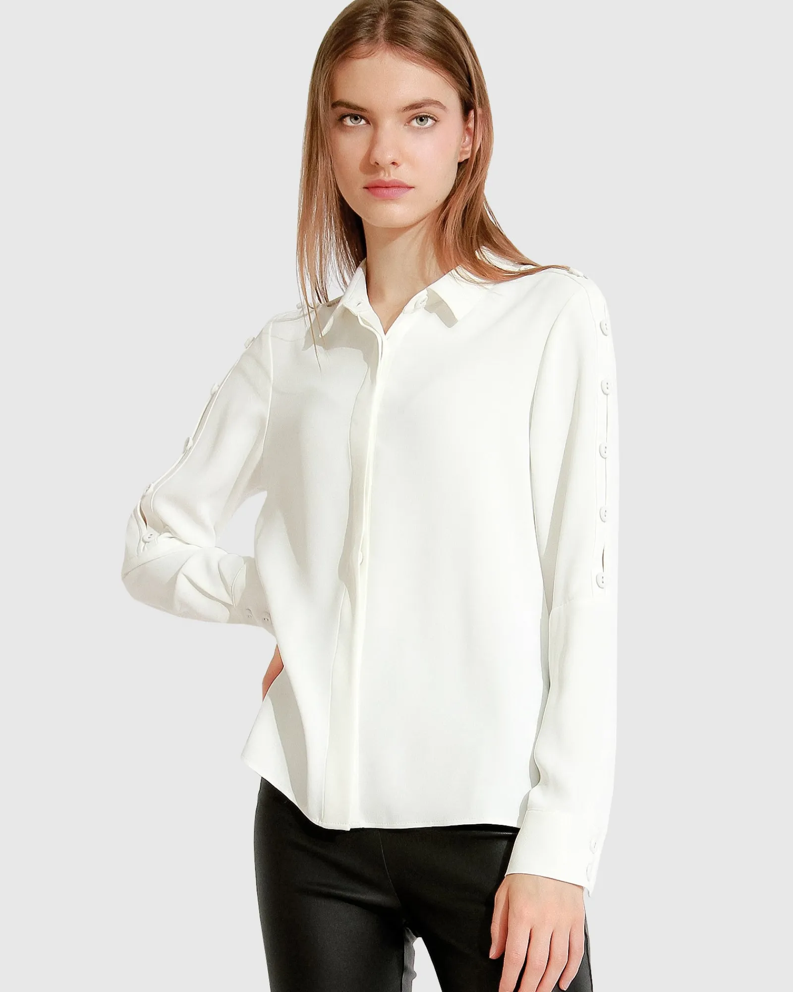 Best Belle & Bloom Made with Love Shirt - Off-White