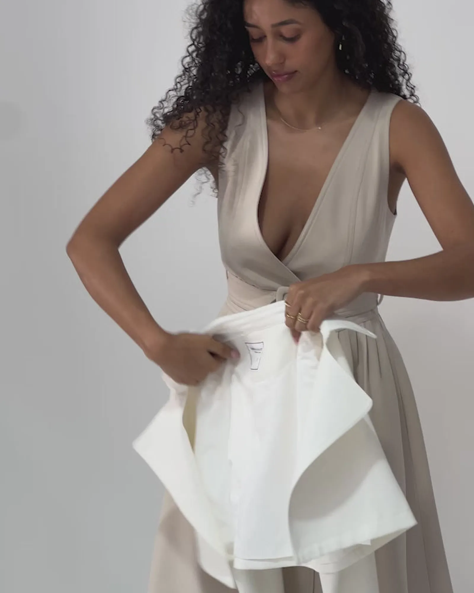 Hot Belle & Bloom Miss Independence Midi Dress - Sand