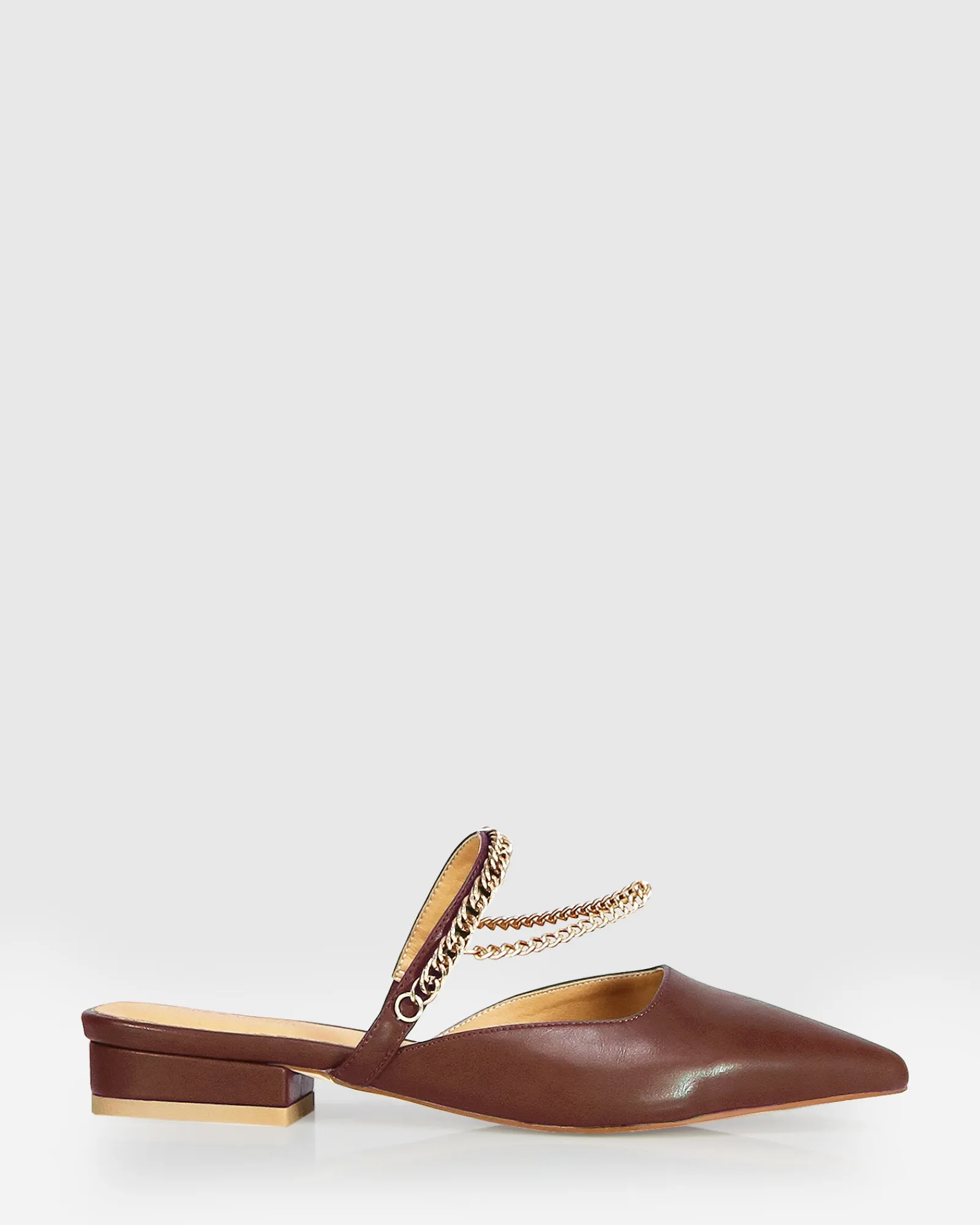 Hot Belle & Bloom On The Go Leather Flat - Chocolate