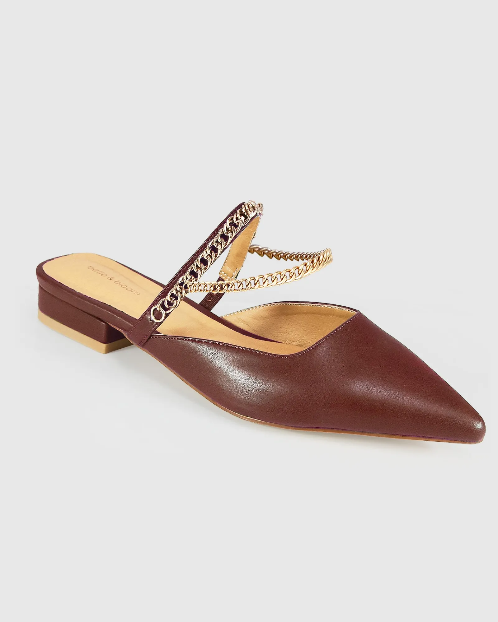 Hot Belle & Bloom On The Go Leather Flat - Chocolate