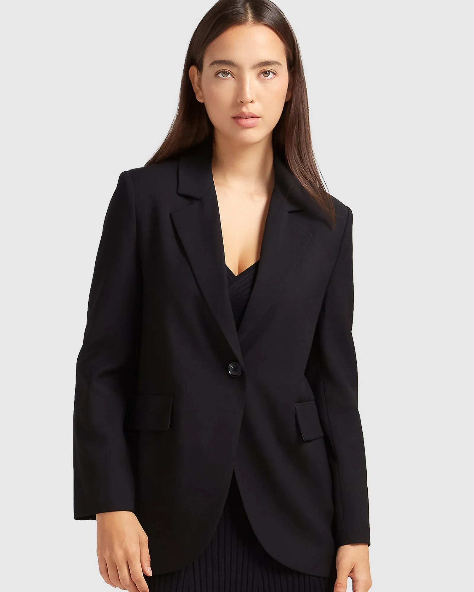 Best Belle & Bloom Unchained Heart Blazer - Black