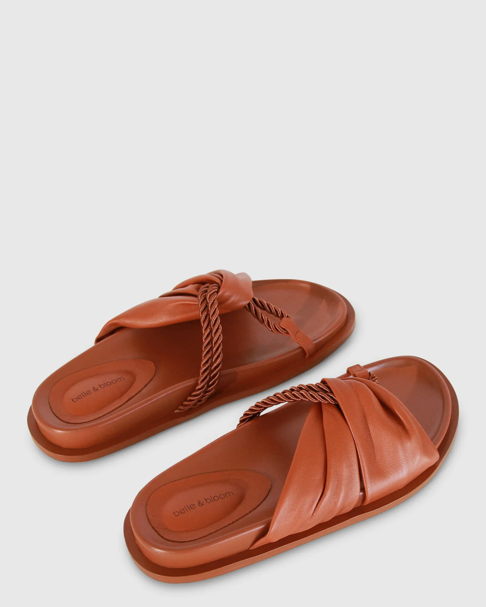 Fashion Belle & Bloom Whitehaven Slide - Camel